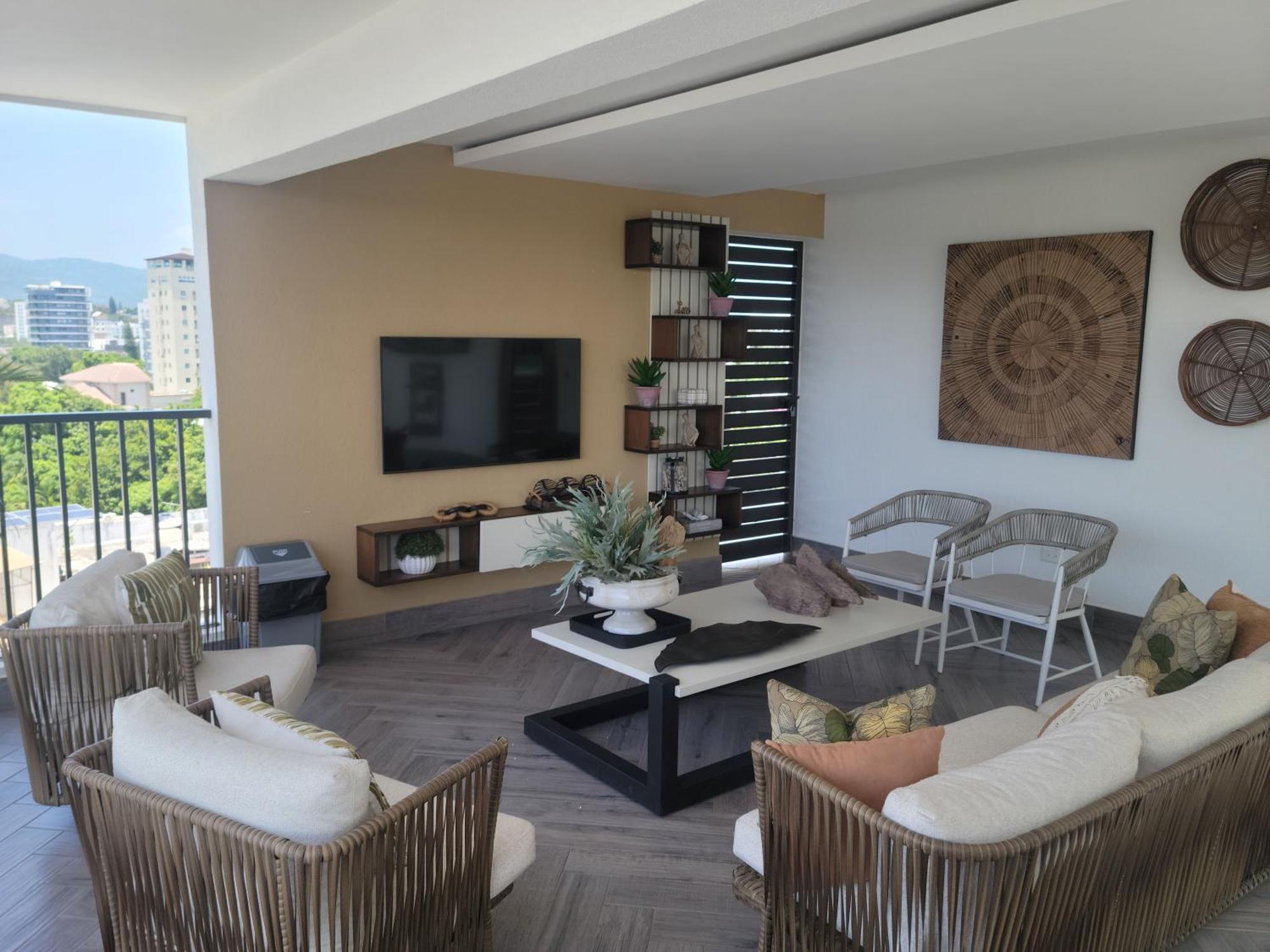 Luxury Apartment Downtown Сантьяго-де-лос-Кабальерос Экстерьер фото