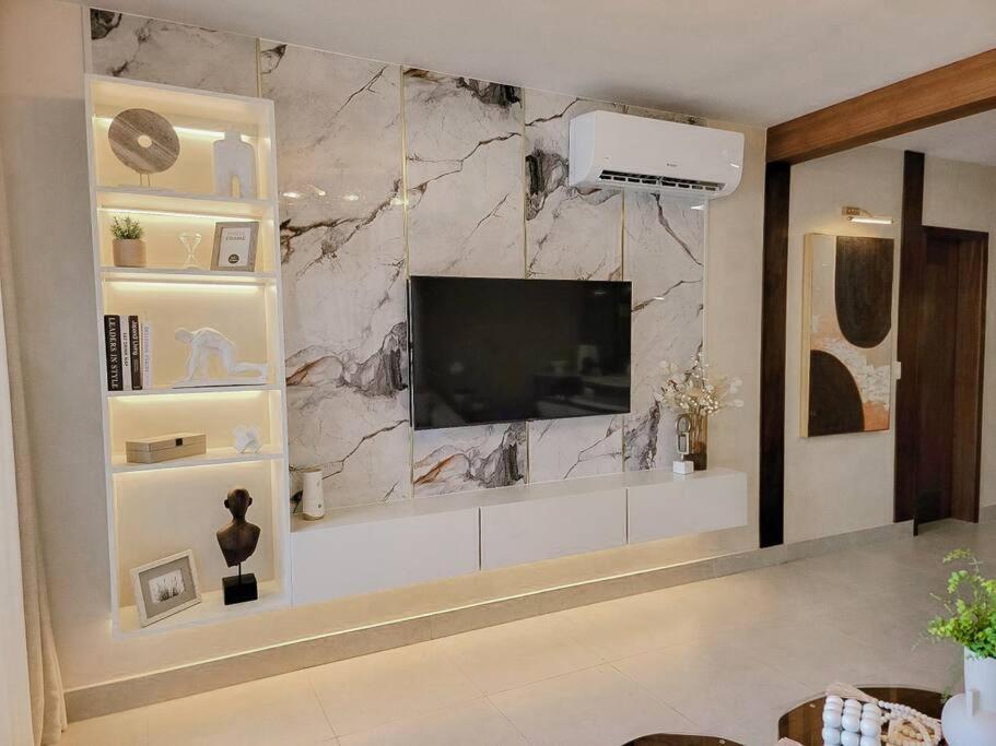 Luxury Apartment Downtown Сантьяго-де-лос-Кабальерос Экстерьер фото